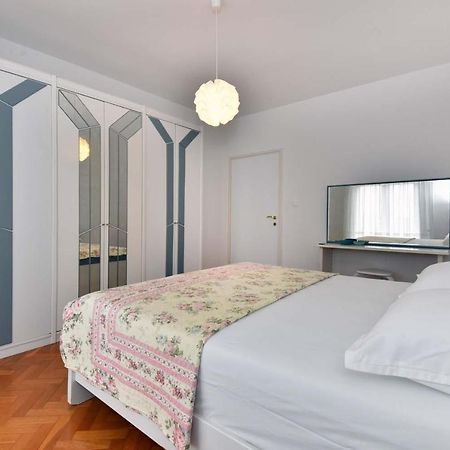 Brezac Olive Garden Apartment Fazana Exterior photo