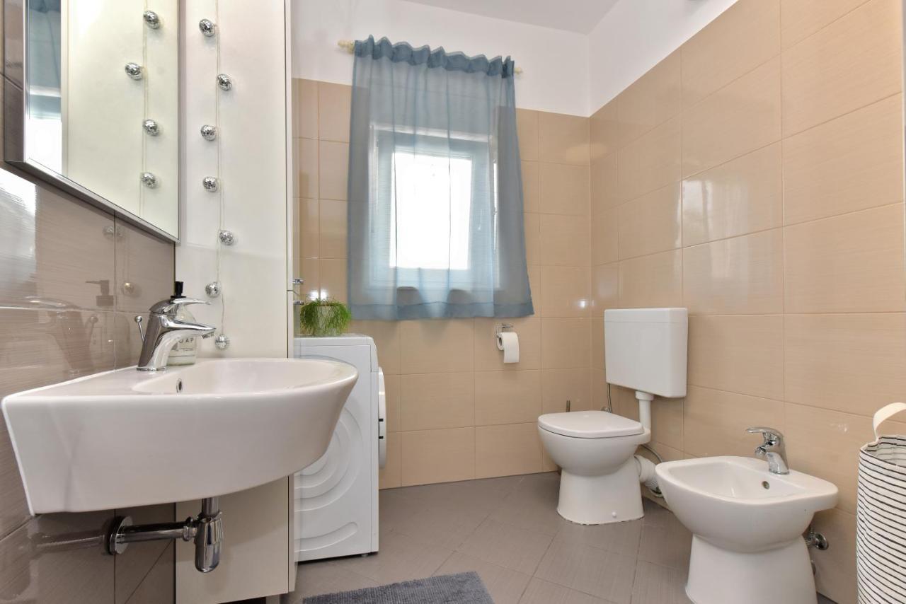 Brezac Olive Garden Apartment Fazana Exterior photo